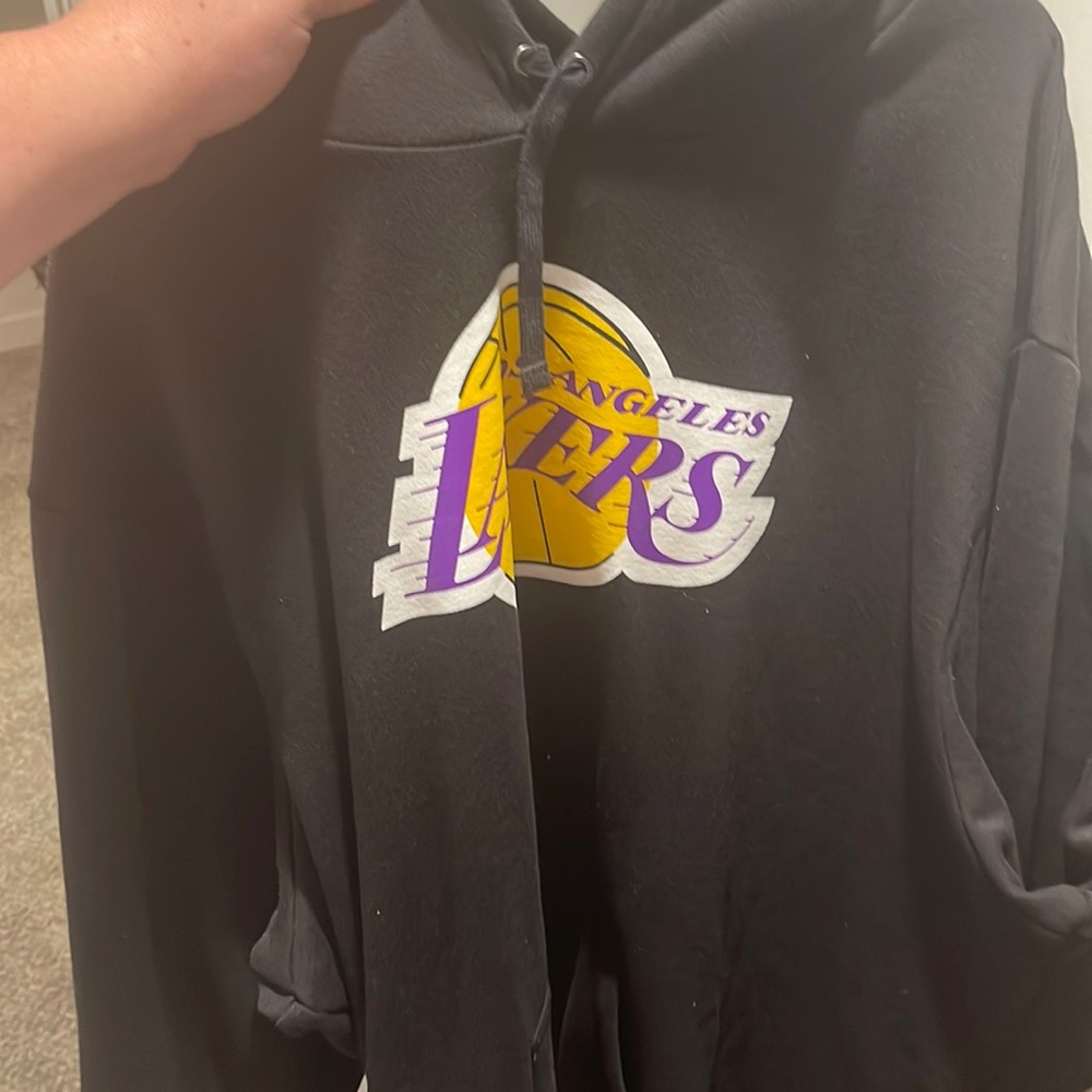 Los angeles lakers new hoodie